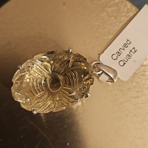 Honey bee pendant (yellow)